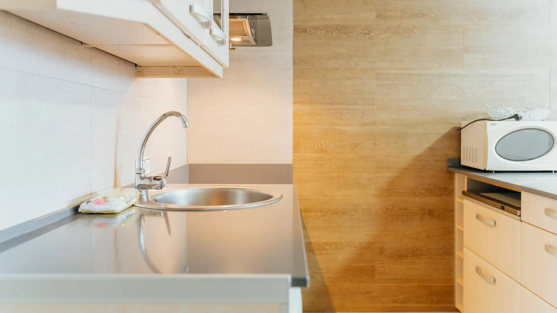 אמפוריבראבה Welcs Apartamento 190 Emp Cerca Del Mar דירה