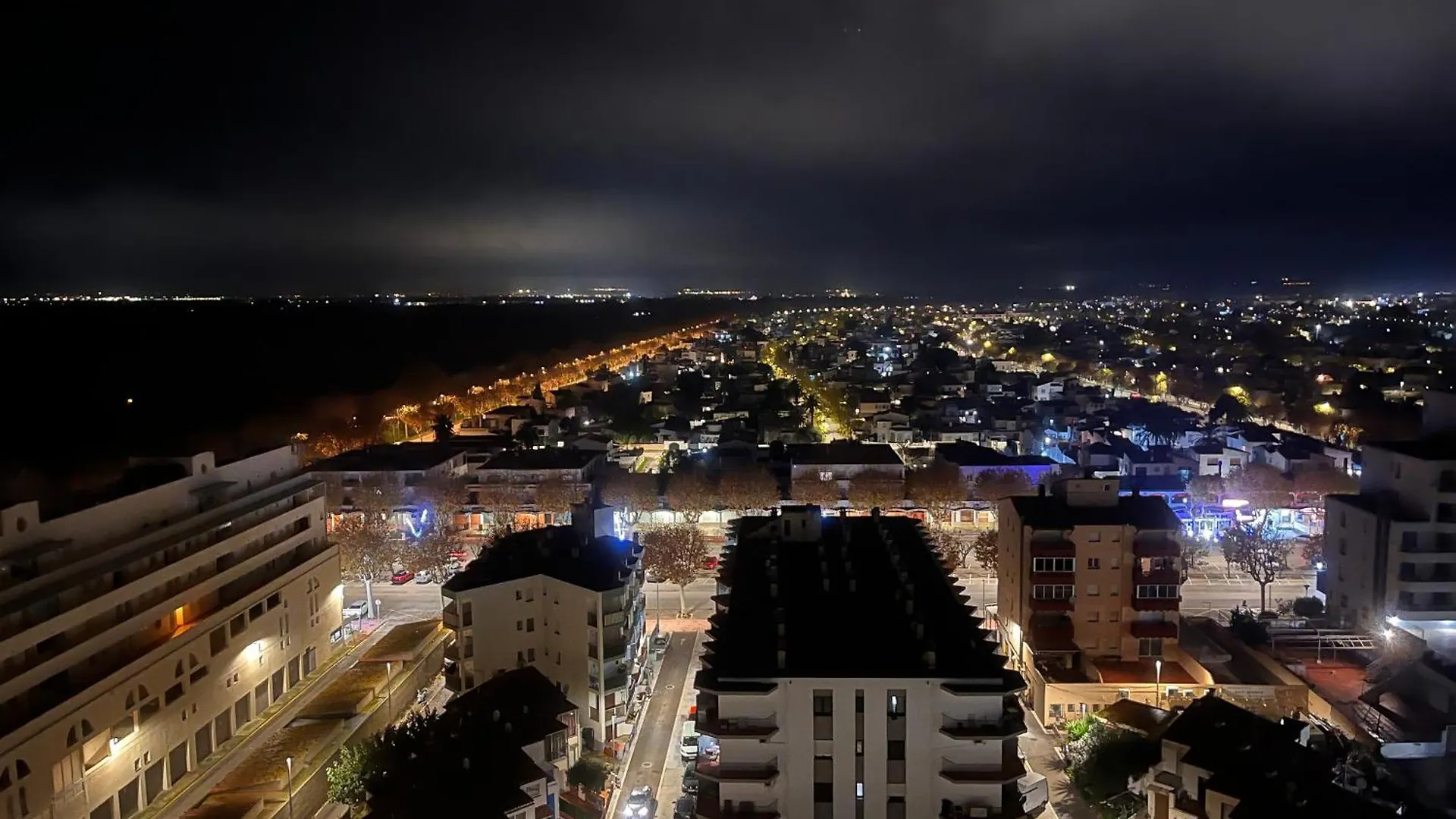 דירה אמפוריבראבה Welcs Apartamento 190 Emp Cerca Del Mar